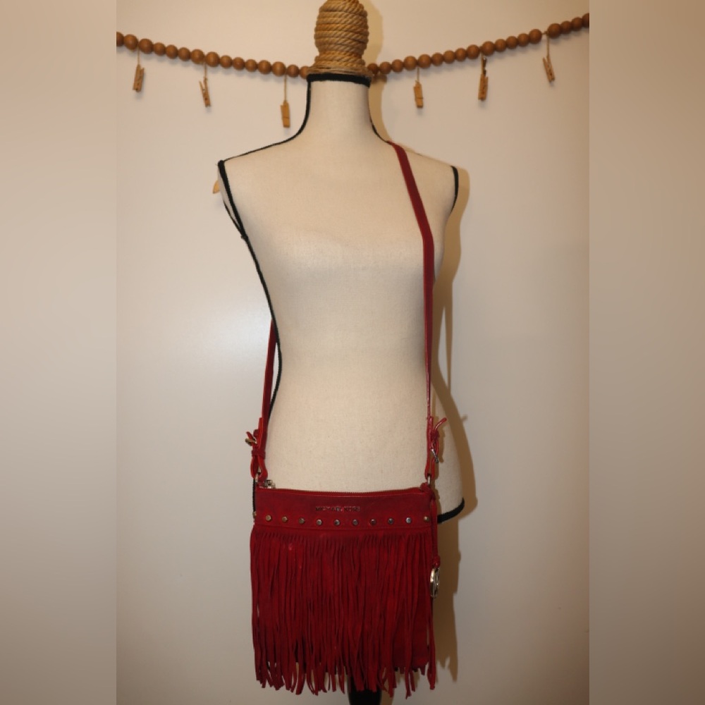 Michael Kors red fringe Crossbody w original dust bag - Picture 3 of 13